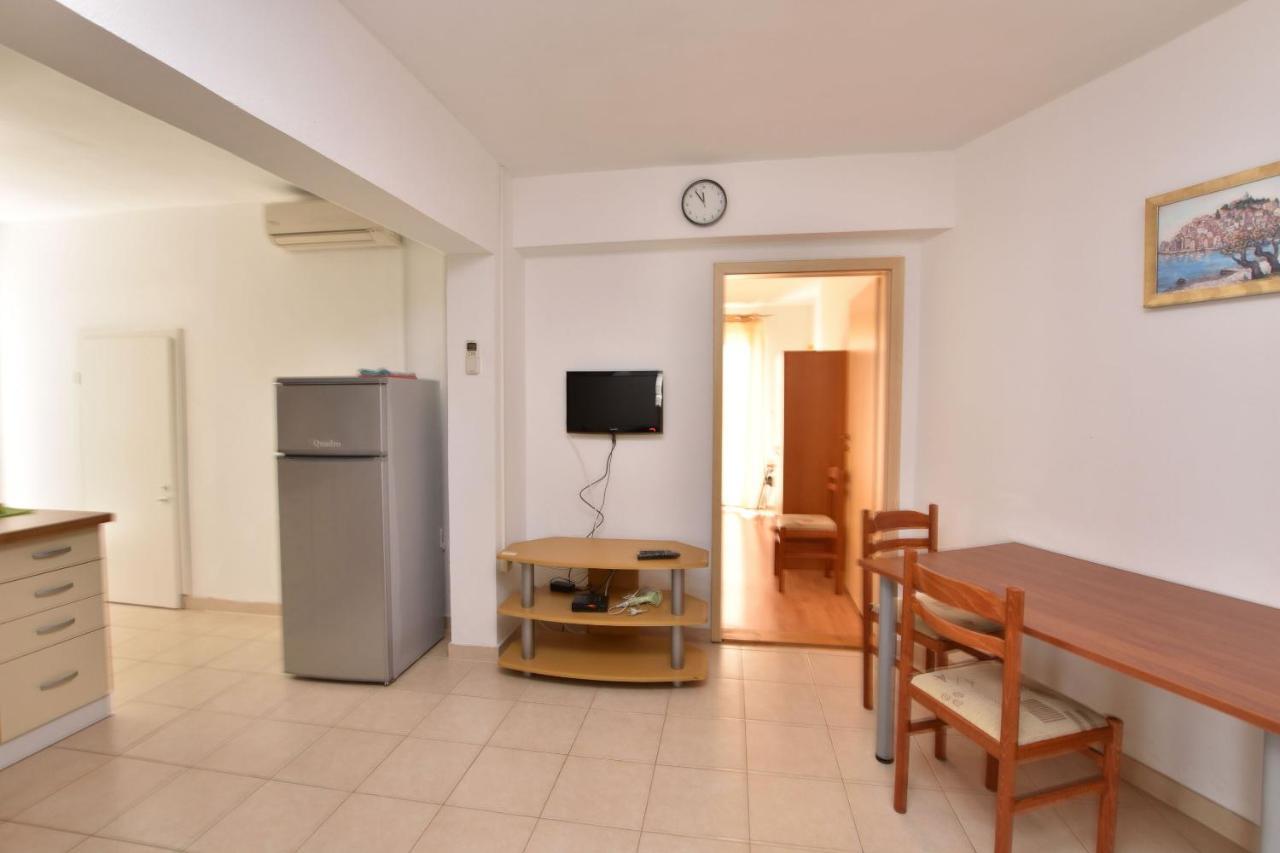 Apartments Jerko Primošten Buitenkant foto